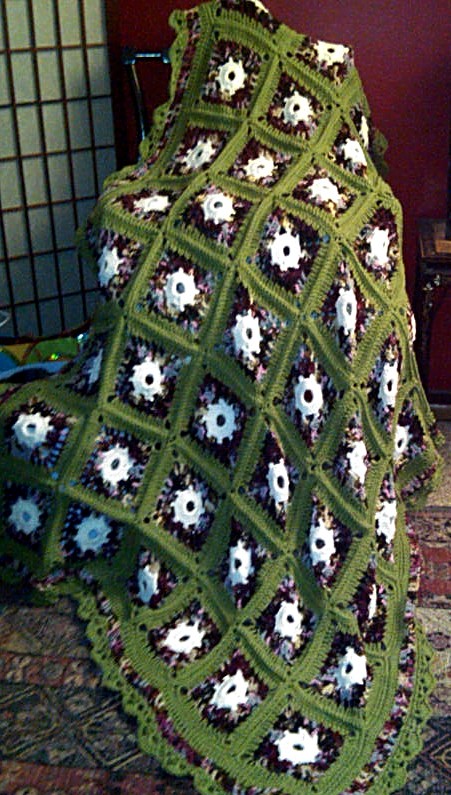 circle-in-square granny